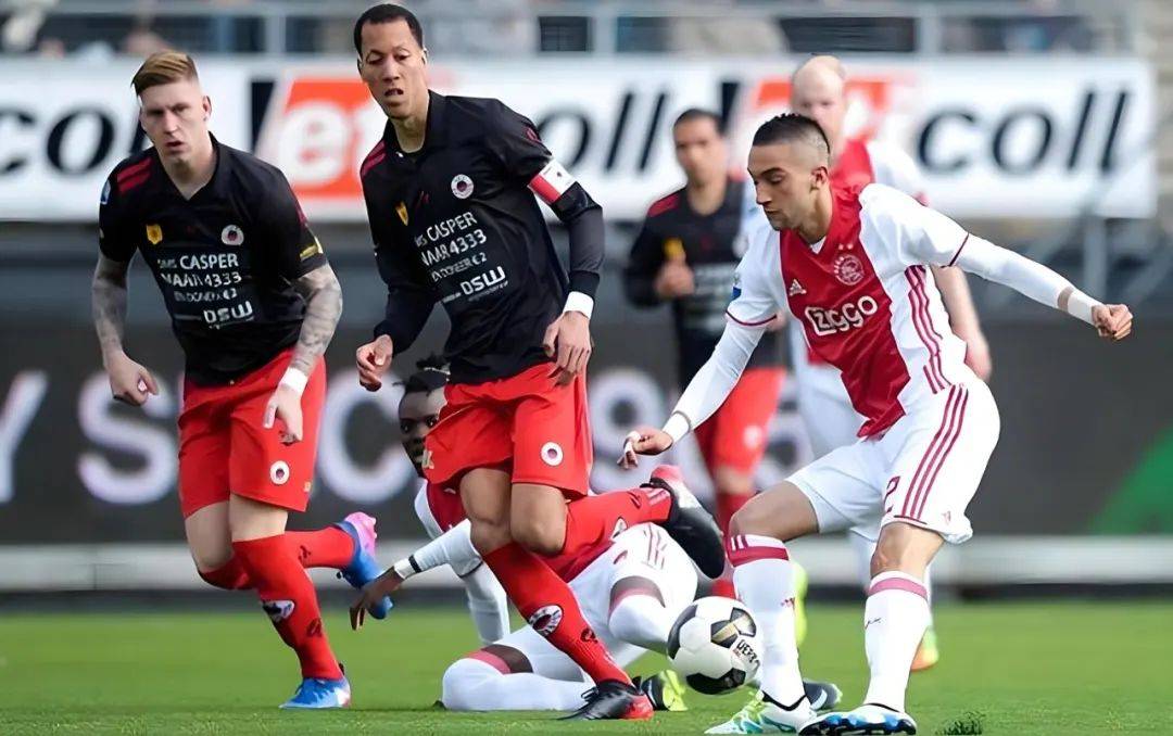 提供贴近当 提供贴近当